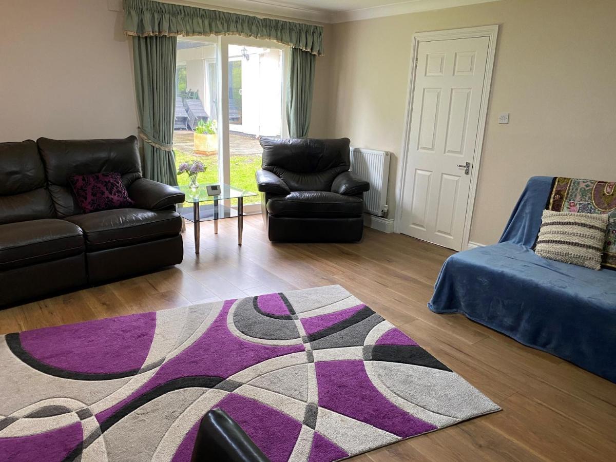 Chase Bungalow Billericay Extérieur photo