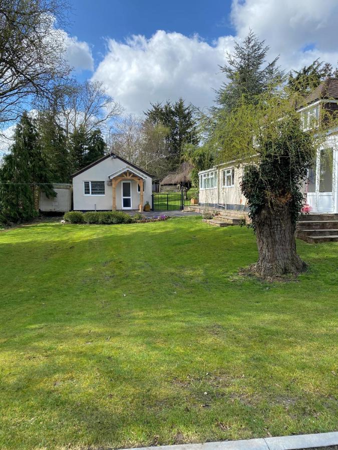 Chase Bungalow Billericay Extérieur photo